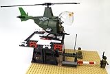 Modbrix 2331- ★ US ARMY VIETNAM Hubschrauber Basis mit OH-6 Cayuse Hubschrauber und custom US MARINES Soldaten aus original Lego© Teilen ★ thumbnail