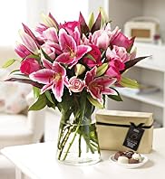 Best Flowers For Valentine's Day - Table & Vase Arrangements