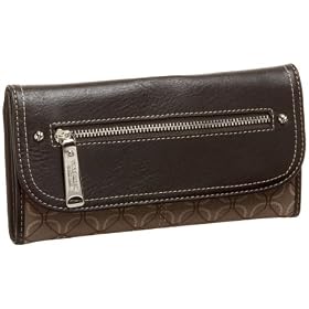 Nine West Element 9: Checkbook Secretary