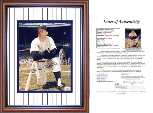 Mickey Mantle Autographed/Hand Signed Framed Kneeling with Bat 8x10 Photo (James Spence)
