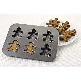 Chicago Metallic 6-Cup Nonstick Gingerbread Man Pan by Chicago Metallic