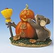 Charming Tails Building A Pumpkin-Man Item: 85/103
