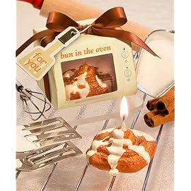 Set of 72 Bun in the Oven cinnamon bun candle favors