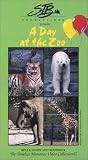 A Day at the Zoo [VHS]