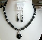 Mystic Genuine Swarovski Jet Pearl and Dark Grey Pearl with Heart Pendant Necklace Set (BRAND NEW)