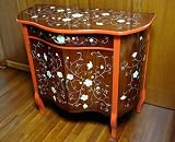 Mother of Pearl Inlay Lacquered Arabesque Flower Design Wood Cherry Color Drawer Hall Console TV Stand Sofa Table