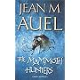 The Mammoth Hunters (Earth's Children)