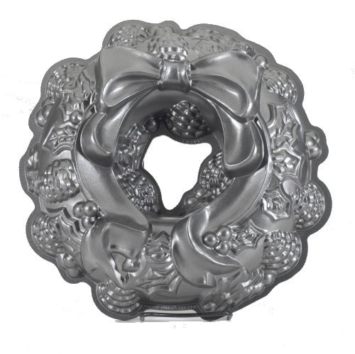nordic ware holiday wreath pan