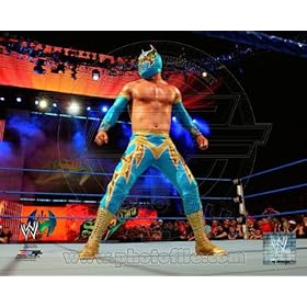  Sin Cara - WWE 8x10 Glossy Photo (in-ring)