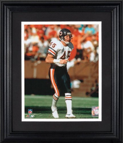 Gary Fencik Chicago Bears Framed Unsigned 8x10 Photograph