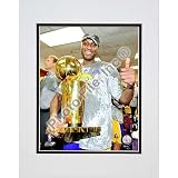 Photo File Los Angeles Lakers Lamar Odom 2009 Finals Trophy Matted Photo