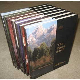 World Book Encyclopedia of Science (7 book set)