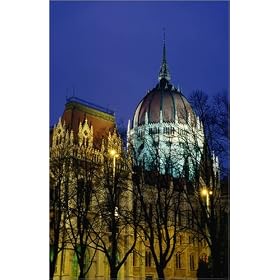 photographie Dome of Neo-Gothic/Baroque Parliament Building at Kossuth Lajos ter square, Lipotvar...