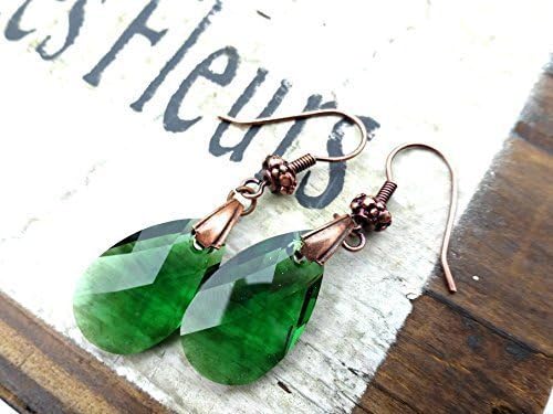 Dark green Swarovski® Crystal pendant earrings. Copper bail and ear wires. Copper jewelry. Handmade jewelry, jewellery. Fashion, Accessories. Medium size earrings.