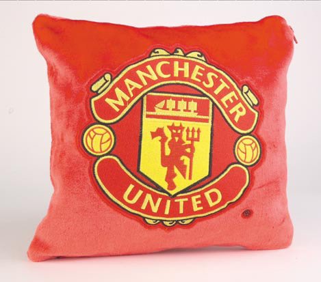 Zap Manchester United Red Crest Plush Cushion