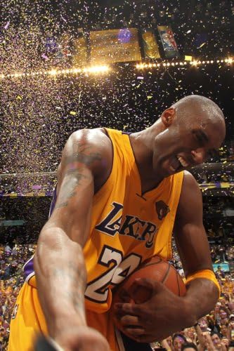 Kobe Bryant Los Angeles Lakers Basketball Photo Poster 11x17 #2