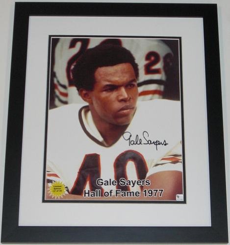 Gale Sayers Autographed Chicago Bears 11x14 Portrait Photo - Custom Framed - Limited Edition of only 40!