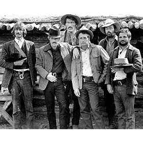 ROBERT REDFORD AS THE SUNDANCE KID, STROTHER MARTIN AS PERCY GARRIS, GEORGE FURTH AS WOODCOCK, TED CASSIDY AS HARVEY LOGAN, CHARLES DIERKOP AS FLAT NOSE CURRY FROM BUTCH CASSIDY AND THE SUNDANCE KID #1 - Photo cin�matographique en noir et blanc-GRANDE - 50x40cm