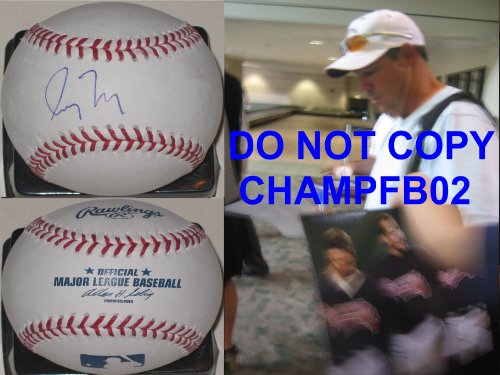 GREG MADDUX,ATLANTA BRAVES,CHICAGO CUBS,SAN DIEGO PADRES,SIGNED MLB BASEBALL WITH PROOF AND COA