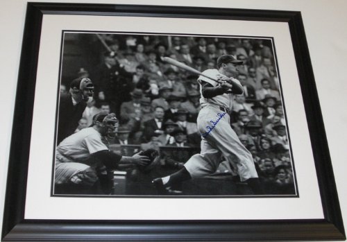 Duke Snider Autographed Brooklyn Dodgers 16x20 inch Photo - Custom Framed