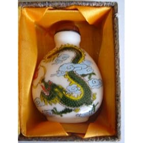 Chinese Enamel Glass Snuff Bottle : Vigorous Spirit