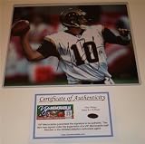 Marc Bulger St. Louis Rams Autographed/Hand Signed 8 x 10 Photo
