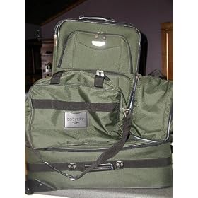 DOCKERS 4 PIECE LUGGAGE SET in MEDIUM SAGE