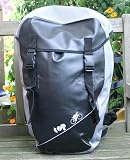 IDEALE HITEC bicycle backpack tearproof waterproof black/silver