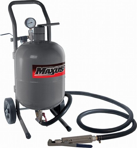 Maxus MXS21001 Pressure Feed Blaster with steel hopper, 45 lb. capacity