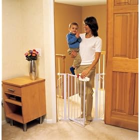 Regalo Easy Step Walk Thru Gate - White