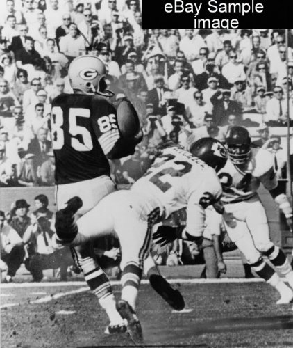 1967 Green Bay Packers play Kansas City Chiefs in Super Bowl 1967 at Los Angeles Coliseum