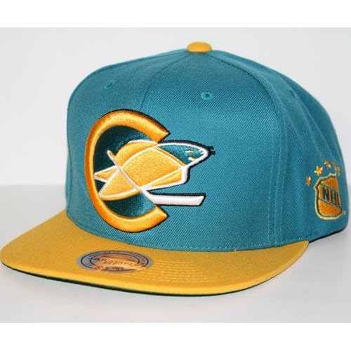 California Golden Seals Mitchell & Ness XL Logo 2 Tone