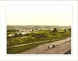 The common from the Wellington Hotel Tunbridge Wells England, c. 1890s, (L) Library Image