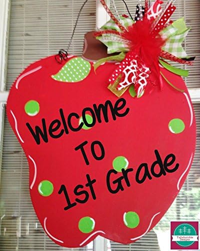 Teacher's Apple Teacher Gift Apple Door Hanger Personalized Door Hanger Red Apple Sign Teacher Appreciation Gift Teacher Christmas Gift