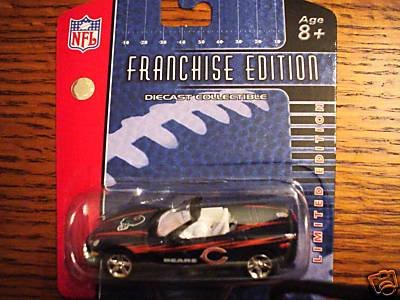 UD 2006 Collectible NFL Diecast Car - Chicago Bears Chevrolet Corvette 1:64