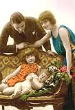 Review Danetre Gifts  / 1920's Fashion Image No13 **7.5cm x 5cm Acrylic Fridge Magnet**