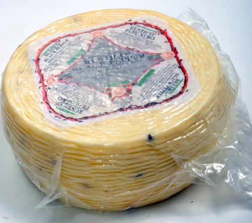 Rustico, Black Pepper Sheep Cheese (Whole Wheel)