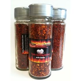 T�rk Kirmizi Biber Sarimsak (Turkish Crushed Garlic and Red chilli Pepper flakes) Authentic Spice for cooking, salads or seasoning food. Kirmizi Garlic Biber Chilli seasoning powder 35g