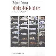 Mordre dans la pierre