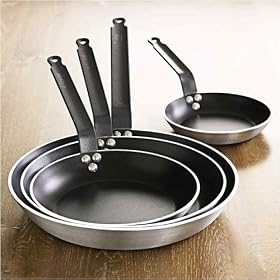 "Choc" Professional, Non-Stick Fry Pan. 1 4" Thick Aluminum. 8" Diameter... by De Buyer