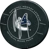 Roberto Luongo Autographed Vancouver Canucks Puck