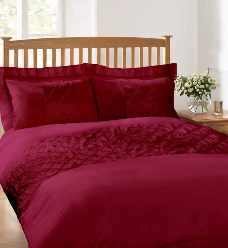 Criss-Cross Design Pillowcase