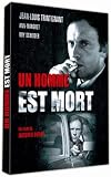 Revue OPENING  / Un homme est mort