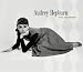 Audrey Hepburn 2010 FACES Deluxe Wall (Multilingual Edition)
