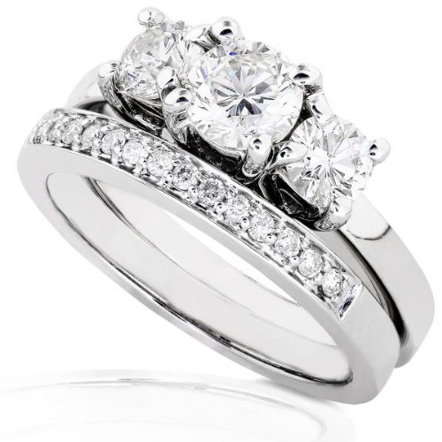 7/8ctw Three Stone Round Brilliant Diamond Wedding Ring Set in 14Kt White Gold (HI/I1-I2) – Size 5.5
