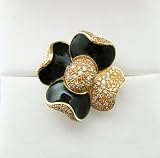 18K Gold Diamond Flower Ring