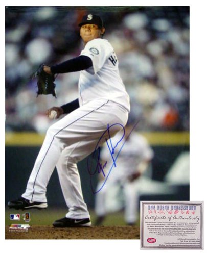 Felix Hernandez Autographed 16x20 Photo - Seattle Mariners Home Jersey
