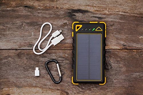 Colvin 8000mAh Portable &amp; Rugged Solar Power Bank (Water/Shock/Dust Proof) - Charges 99.9% of USB Devices Lightning Fast, Dual USB, LED Light, Carabiner, Hanging Hole (Emerald Green)