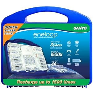 Sanyo Eneloop nguyên bộ: sạc + pin + adaptor cực tiện lợi