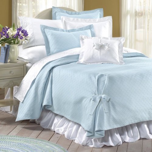 Celery Sonata Matelasse Coverlet - Twin